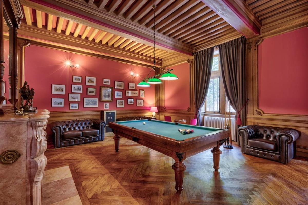 Kasteliades, Chateau De Burnand Kültér fotó
